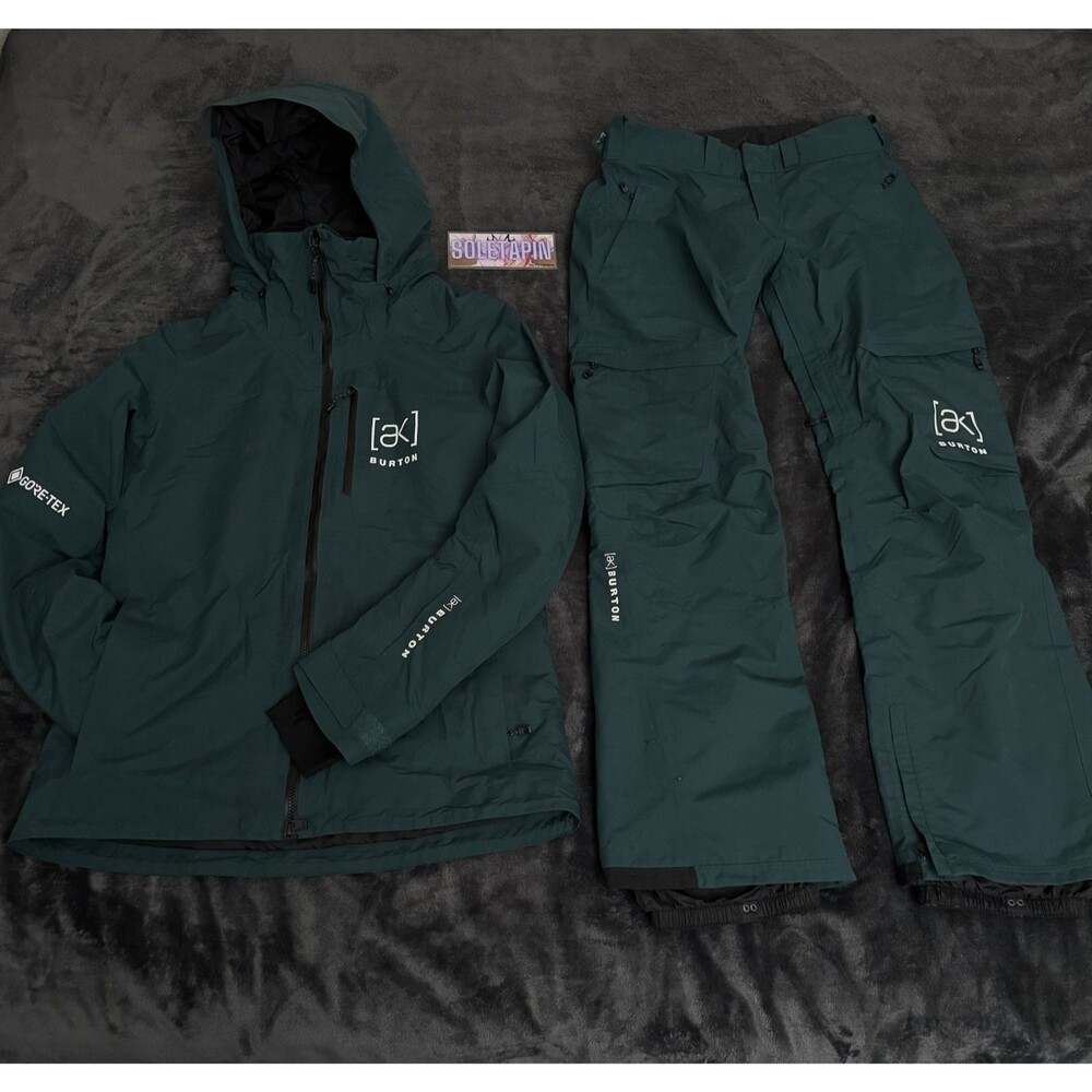 Burton AK 2L Women’s [MED] Ski Snowboard Set Jacket & Pants Emerald Green Summit